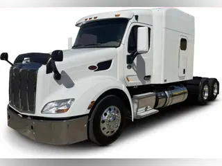 2022 Peterbilt 579