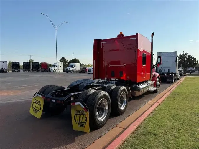 2020 PETERBILT 579