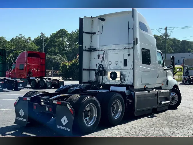 2021 INT LT625 6x4