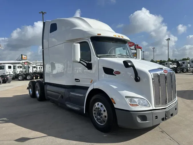 2021 Peterbilt 579