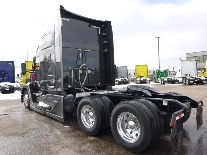 2023 Kenworth T680