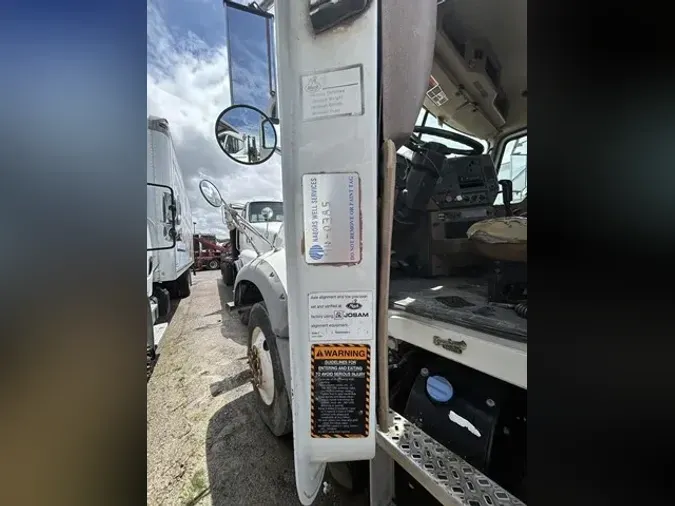2012 MACK GRANITE GU713