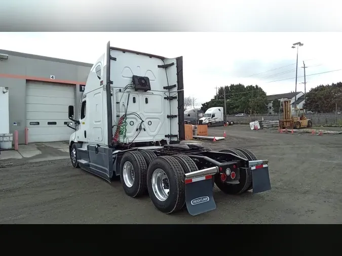 2022 Freightliner Cascadia 12635873da07172e479537e90926e7702bd