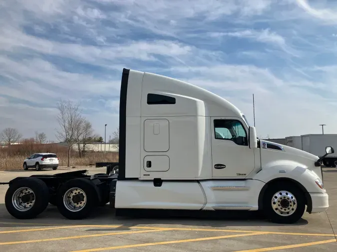 2020 Kenworth T680