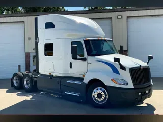 2021 INT LT625 6x4
