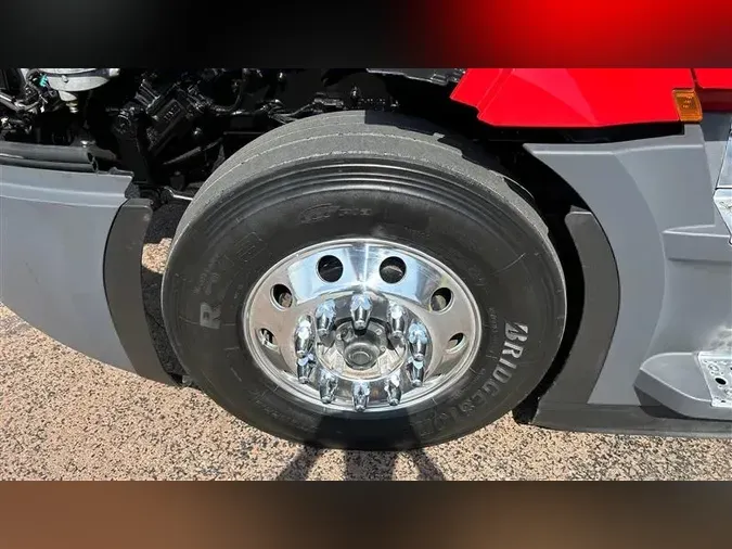 2023 FREIGHTLINER CA126