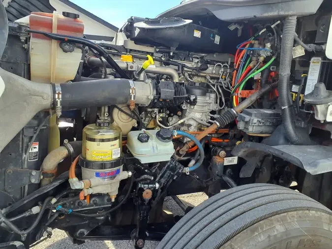 2018 FREIGHTLINER/MERCEDES CASCADIA 125