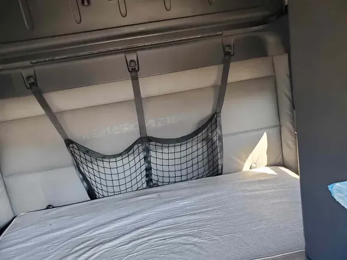 2022 FREIGHTLINER Cascadia 126