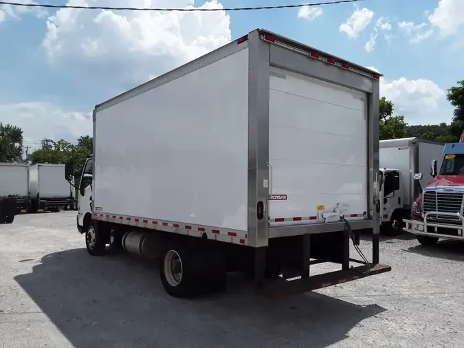 2020 HINO HINO 195