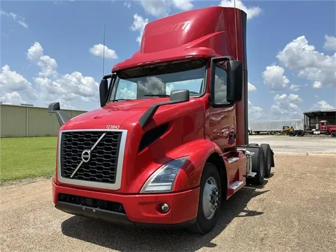 2020 VOLVO VNR64T30035915e28172efb5b514bcf41ba378f68