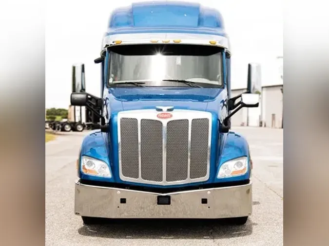 2019 PETERBILT 579