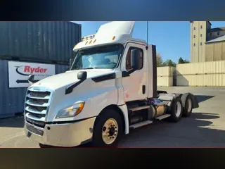 2020 FREIGHTLINER/MERCEDES NEW CASCADIA PX12664