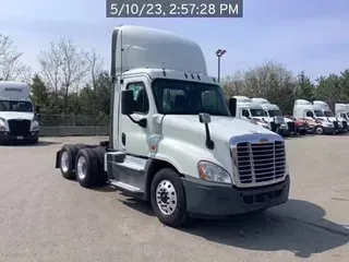 2017 Freightliner Cascadia