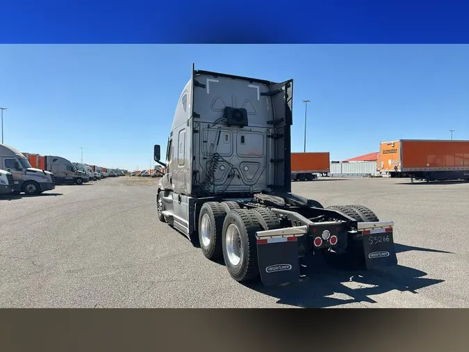 2022 Freightliner Cascadia 126359cc0f098c79594fb1a65660d6e4ac4