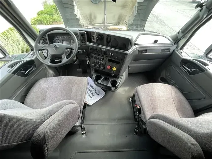 2022 INTERNATIONAL LT625