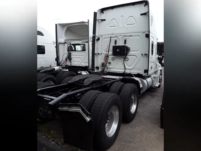 2019 FREIGHTLINER/MERCEDES CASCADIA 125