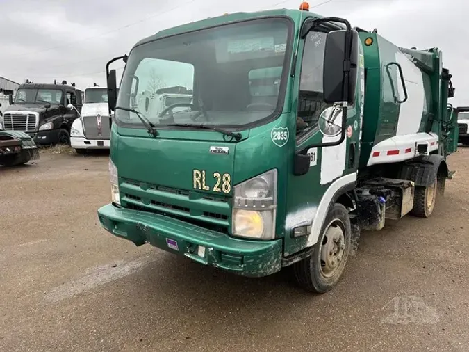 2014 ISUZU NRR
