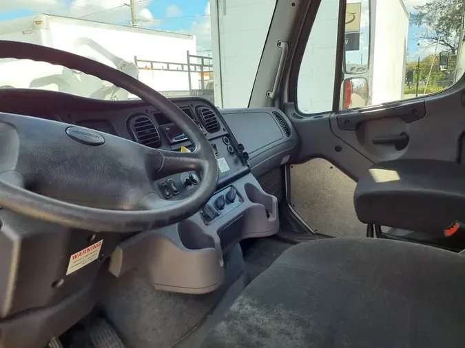 2020 FREIGHTLINER/MERCEDES M2 10635a25114de027959e45a4f08756cf187