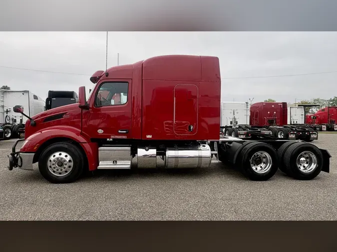 2022 Peterbilt 579