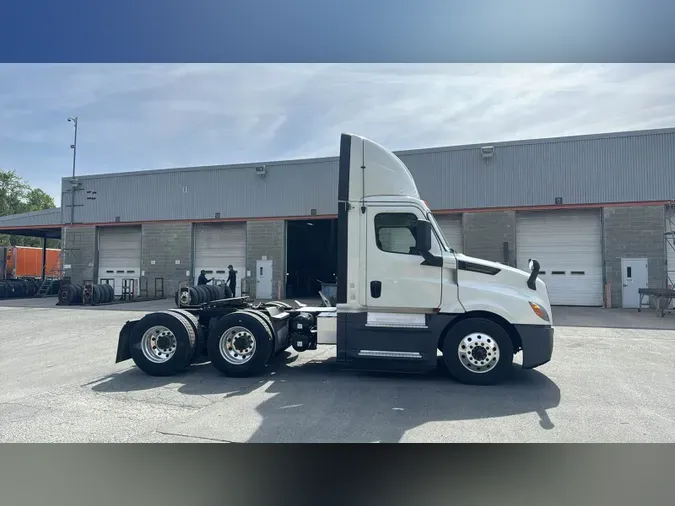 2020 Freightliner Cascadia 12635adfae2a5b5babf08c9e6113124b59a