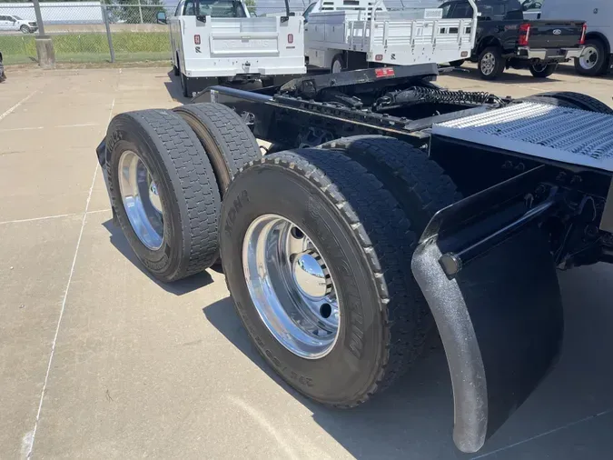 2021 Peterbilt 579