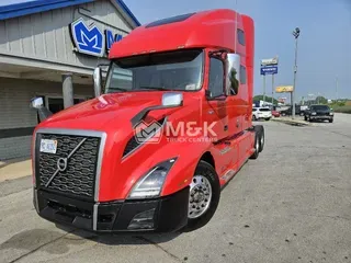 2020 VOLVO VNL64T760