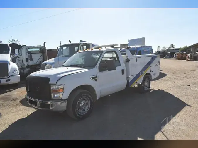 2010 FORD F35035b1698d35e31d0313814889f900c6cc