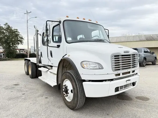2012 FREIGHTLINER BUSINESS CLASS M2 106