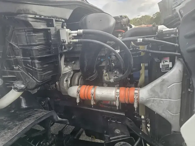 2018 FREIGHTLINER/MERCEDES CASCADIA 113