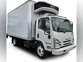 2022 Isuzu NRR