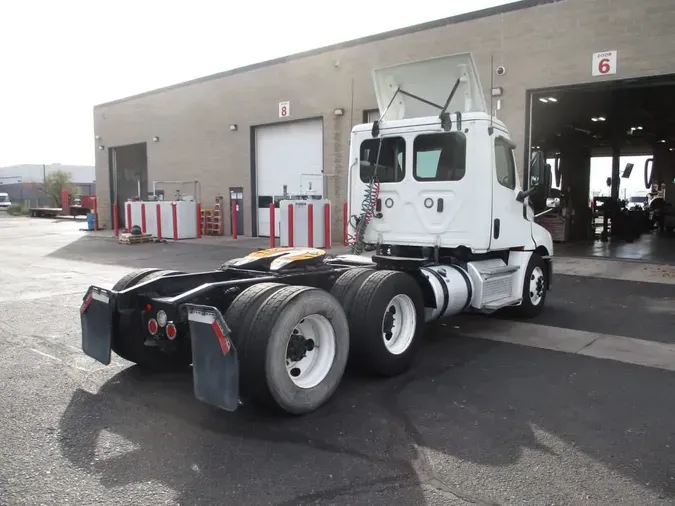 2019 FREIGHTLINER/MERCEDES NEW CASCADIA PX12664