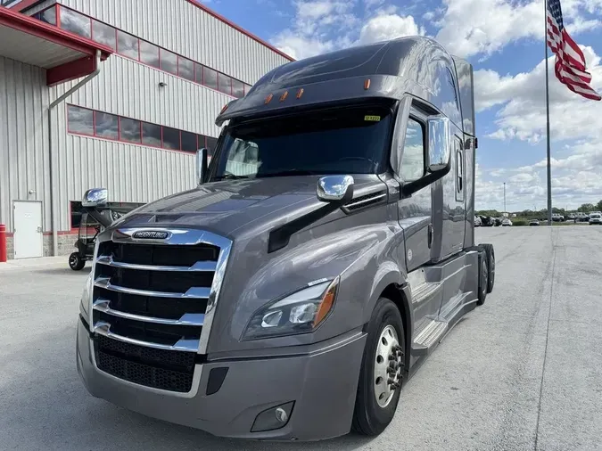2023 Freightliner Cascadia&reg;