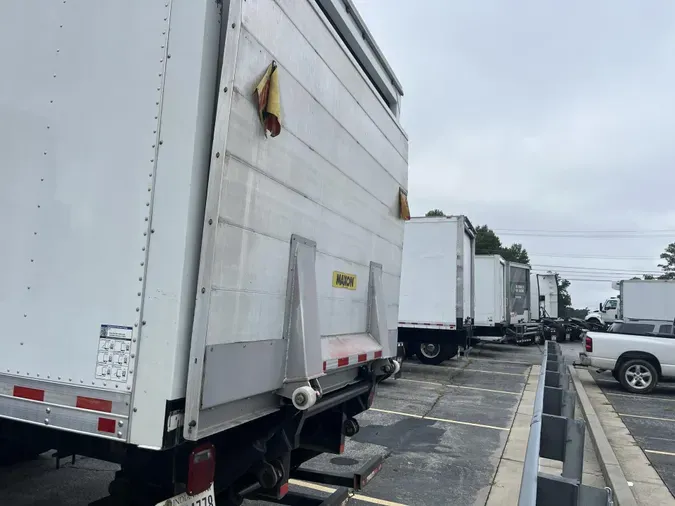2020 Freightliner Business Class M2 106