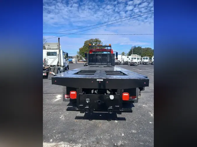 2020 FREIGHTLINER/MERCEDES M2 106