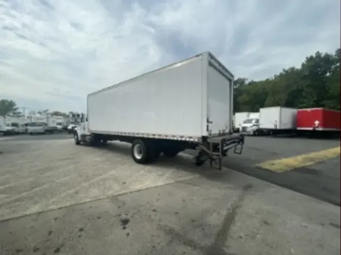 2019 FREIGHTLINER/MERCEDES M2 106