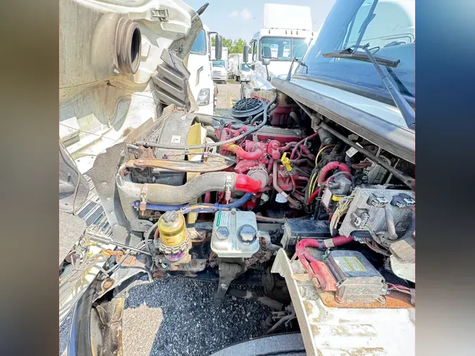 2019 FREIGHTLINER/MERCEDES M2 106