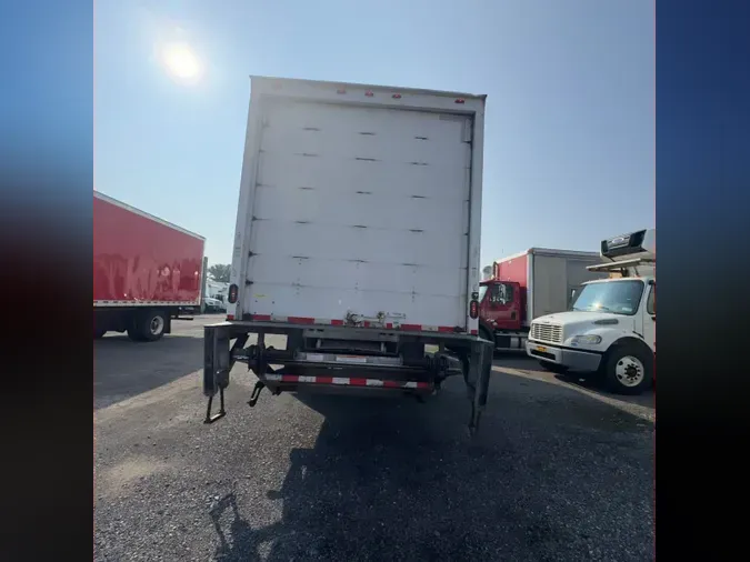 2019 FREIGHTLINER M2 106