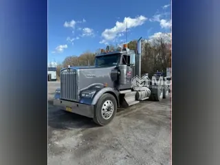 2019 KENWORTH W900