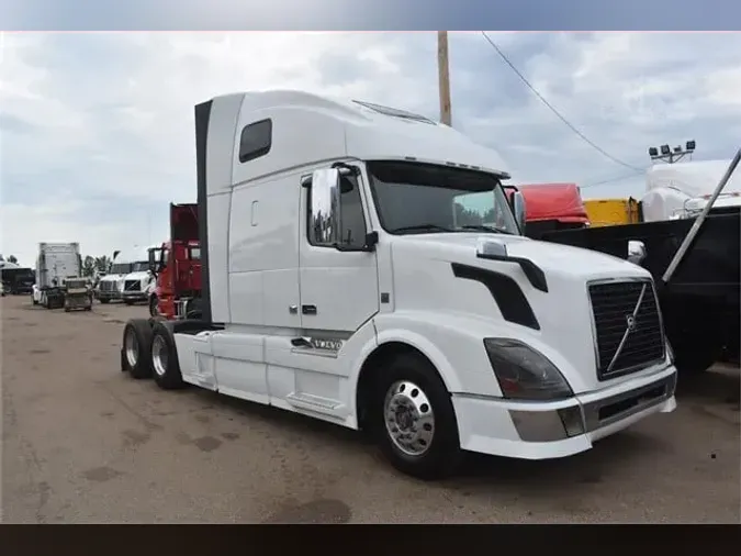 2014 VOLVO VNL64T67035cbaaee6797f071c1184db8b47f6e43