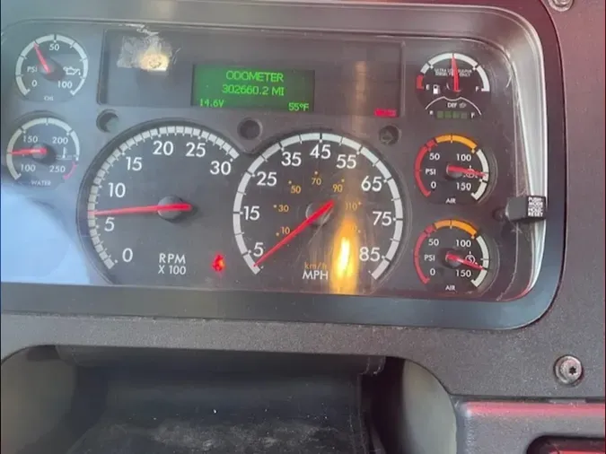 2018 FREIGHTLINER/MERCEDES CASCADIA 125