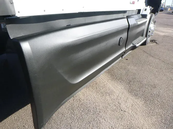 2023 Peterbilt 57935d01932de04e08eb9304fbbcccf2d60