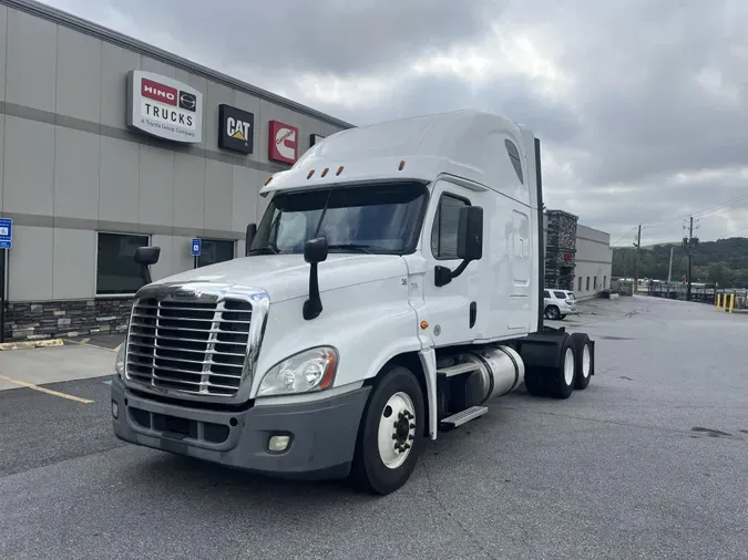 2020 Freightliner Cascadia