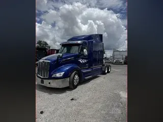 2023 PETERBILT 579