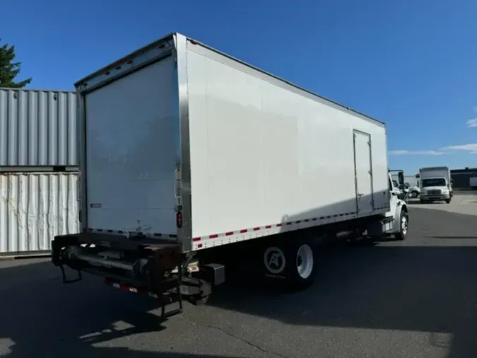 2017 FREIGHTLINER/MERCEDES M2 106