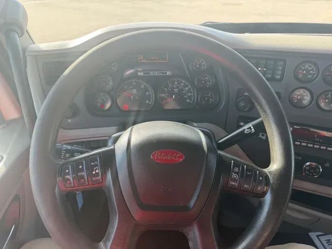 2021 Peterbilt 57935d333621604072f6561ab82268b6182