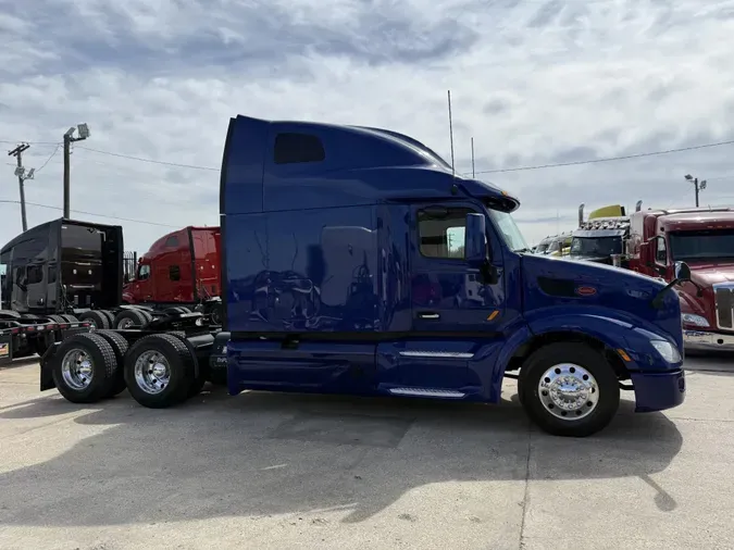 2022 Peterbilt 579