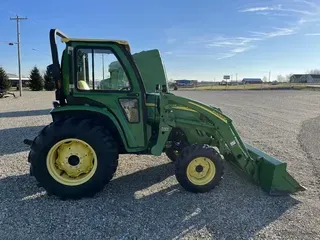 2004 John Deere 4520