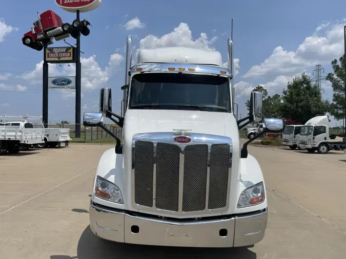 2021 Peterbilt 579