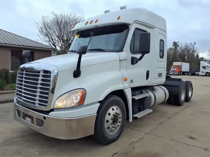 2020 FREIGHTLINER/MERCEDES CASCADIA 12535d784ec26d56cc8a8da723ccee65adb