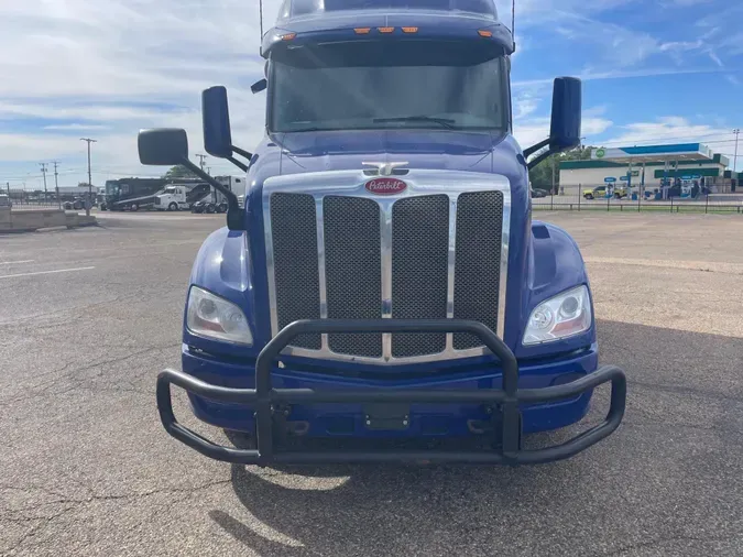 2022 Peterbilt 579